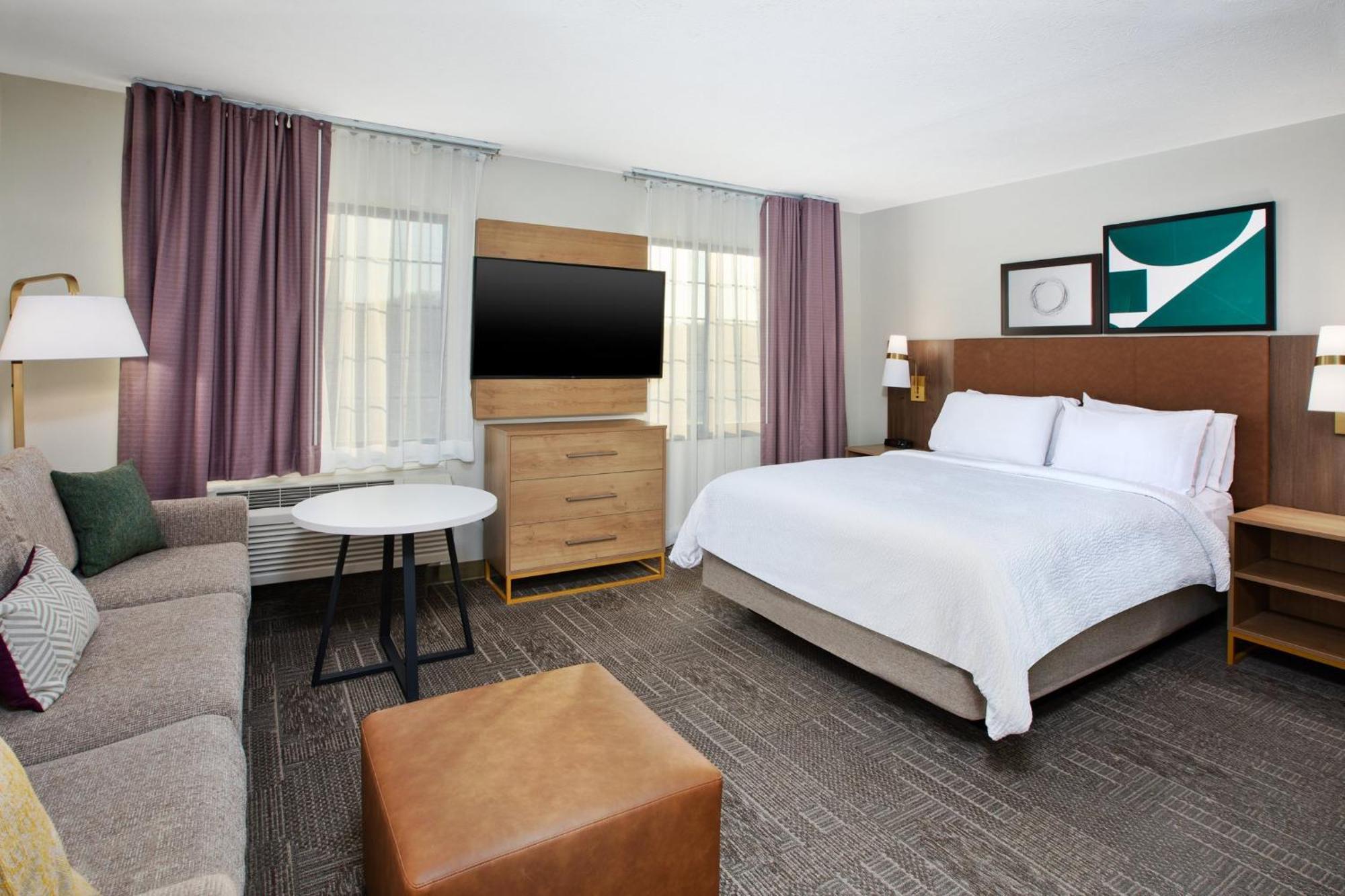 สเตย์บริดจ์ สวีท โอมาฮา 80 แอนด์ ดอดจ์ Hotel ภายนอก รูปภาพ